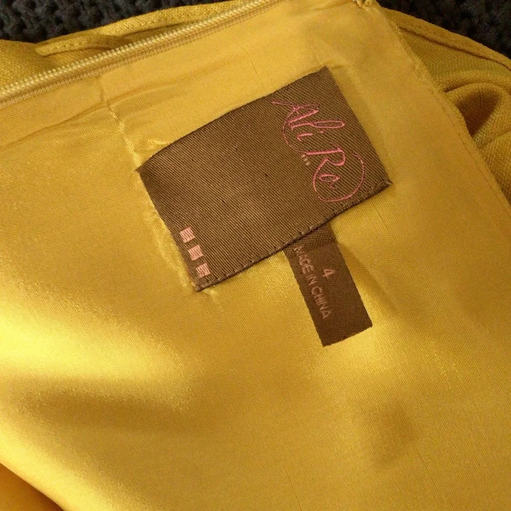 Ali Ro Shift Dress with Flutter Sleeves, Size 4 - Picture 4 of 6